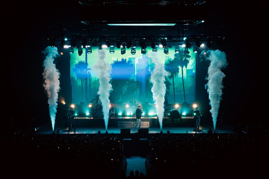 Brett Young performing full stage with fog effects, Durham, NH